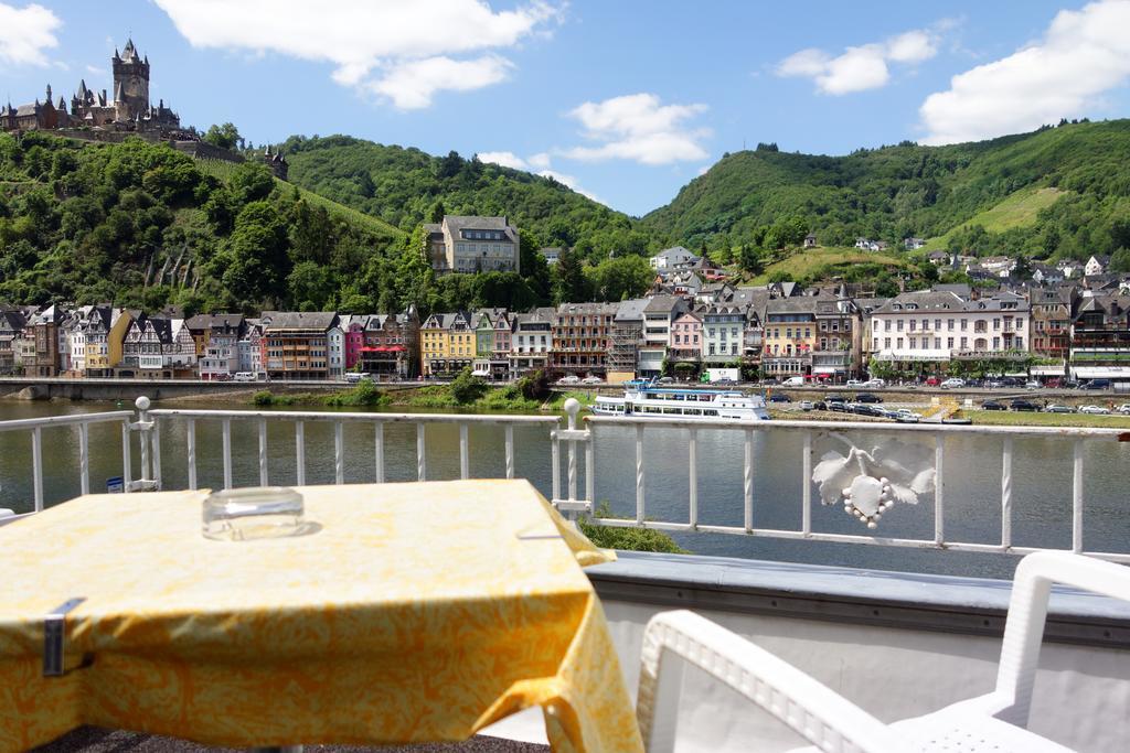 Hotel Haus Sonnschein Cochem Room photo